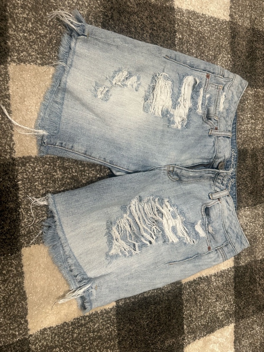 American Eagle Outfitters Light Wash Distressed Denim Jean Shorts